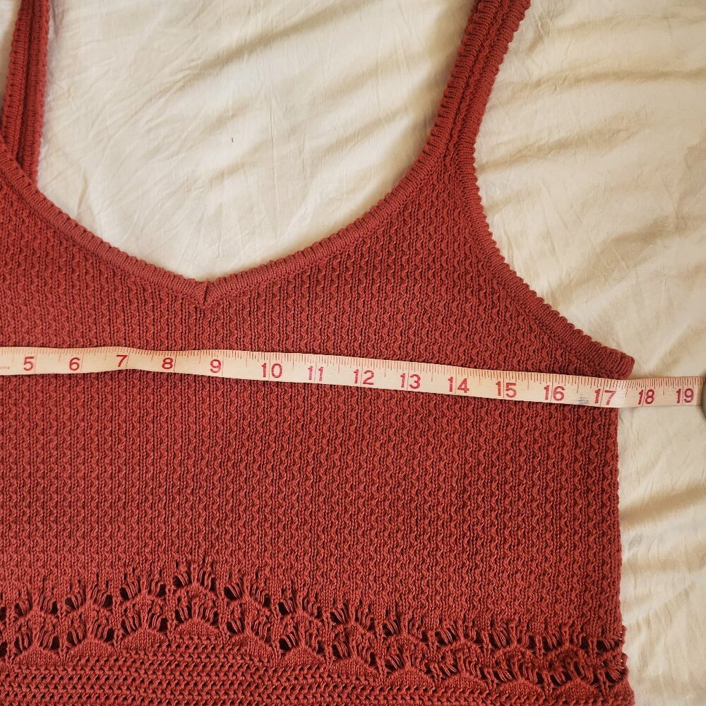 Old Navy Rust Colored Sleeveless Crochet Knit Crop Top Size XL - Picture 7 of 7